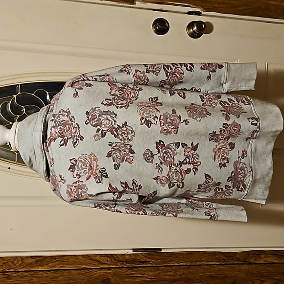 Calvin Klein Women's Hoodie Gray and Pink Floral Sweatshirt - Size Small - Picture 4 of 6